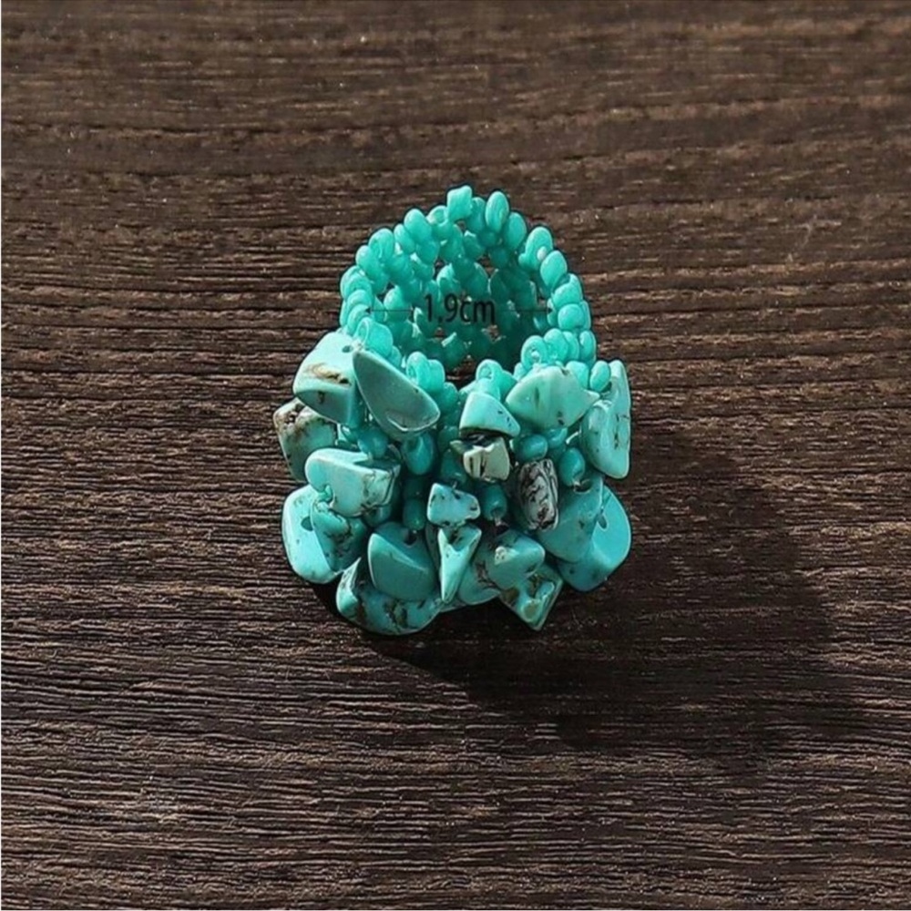 Turquoise Gemstone Cluster Ring - image 4